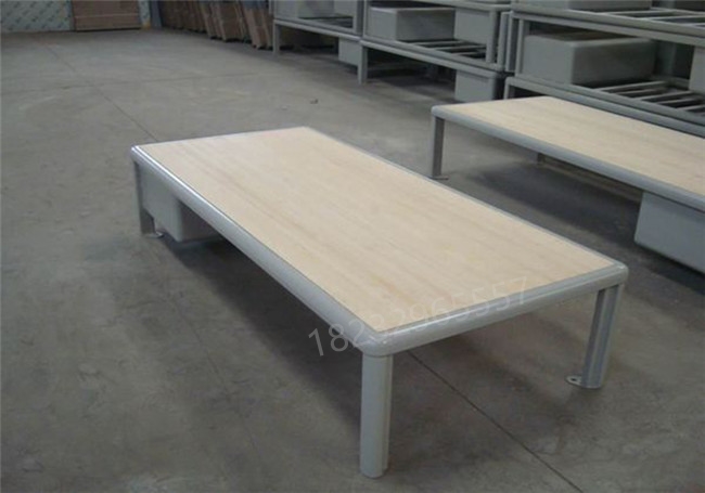 白山看守所床具